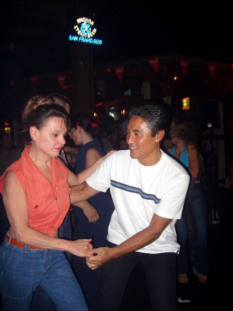 min 2004 10 31 Blue Billard 072